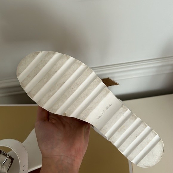 MICHAEL KORS MARLON PLATFORM - Picture 4 of 4